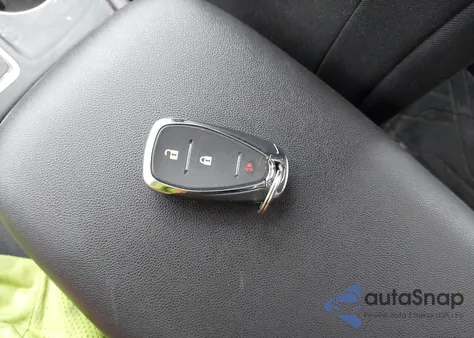 2020 Chevrolet Equinox Fwd 2Fl from USA, damaged, VIN 2GNAXJEV5L6284013